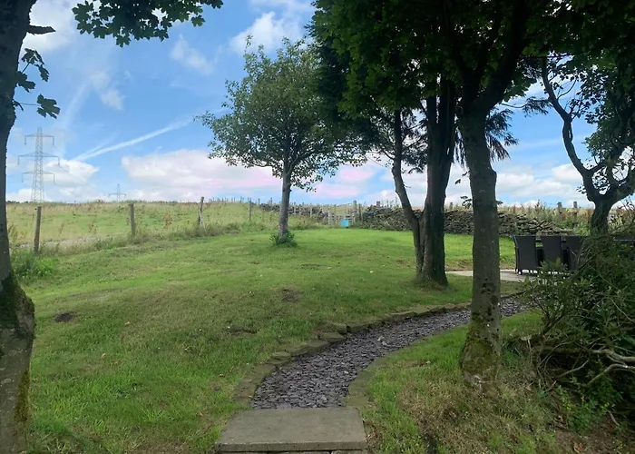 Luxury Traditional Stone Farmhouse In Saddleworth
