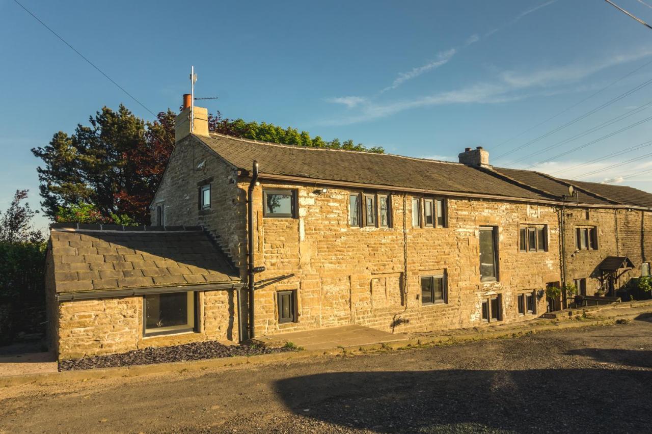 Holiday home Luxury Traditional Stone In Saddleworth