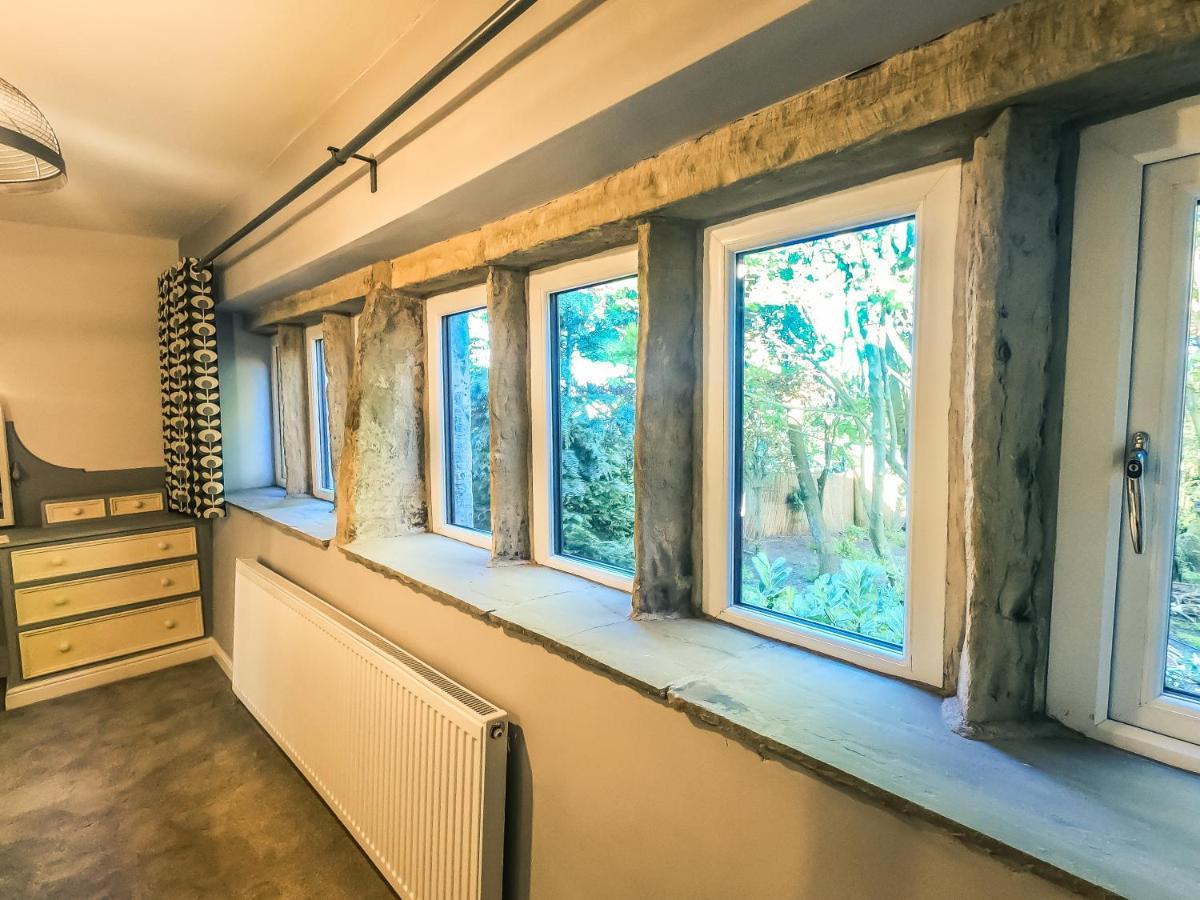 Holiday home Luxury Traditional Stone In Saddleworth *