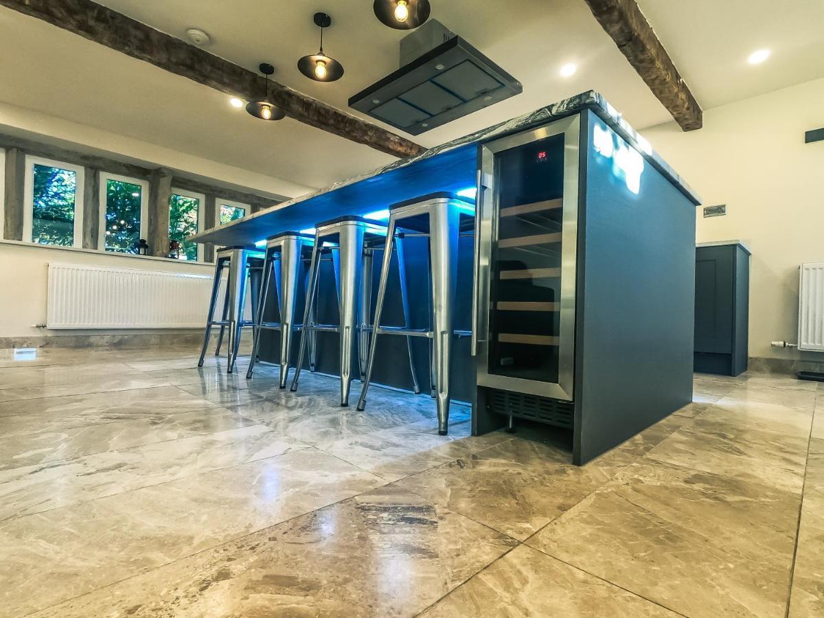 Holiday home Luxury Traditional Stone In Saddleworth *