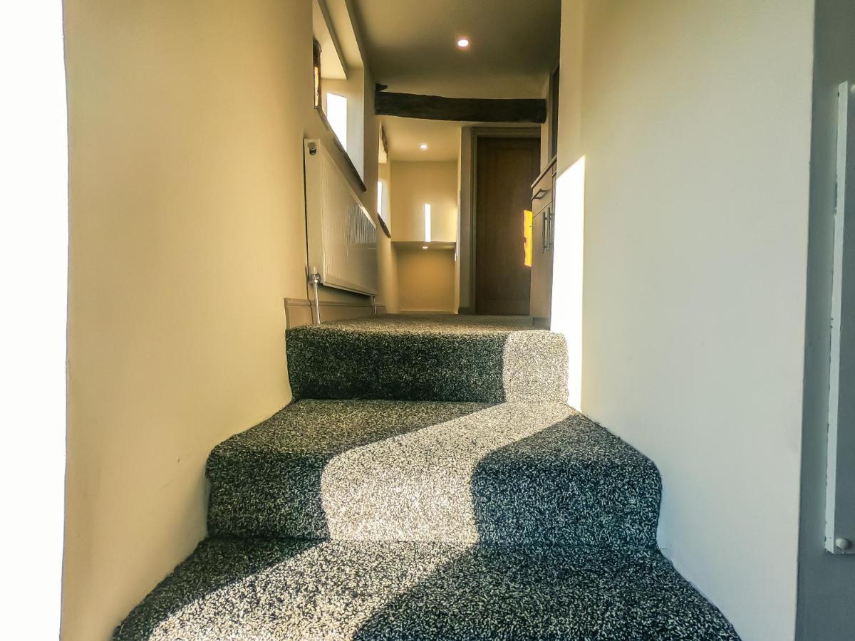 Luxury Traditional Stone In Saddleworth Holiday home Oldham