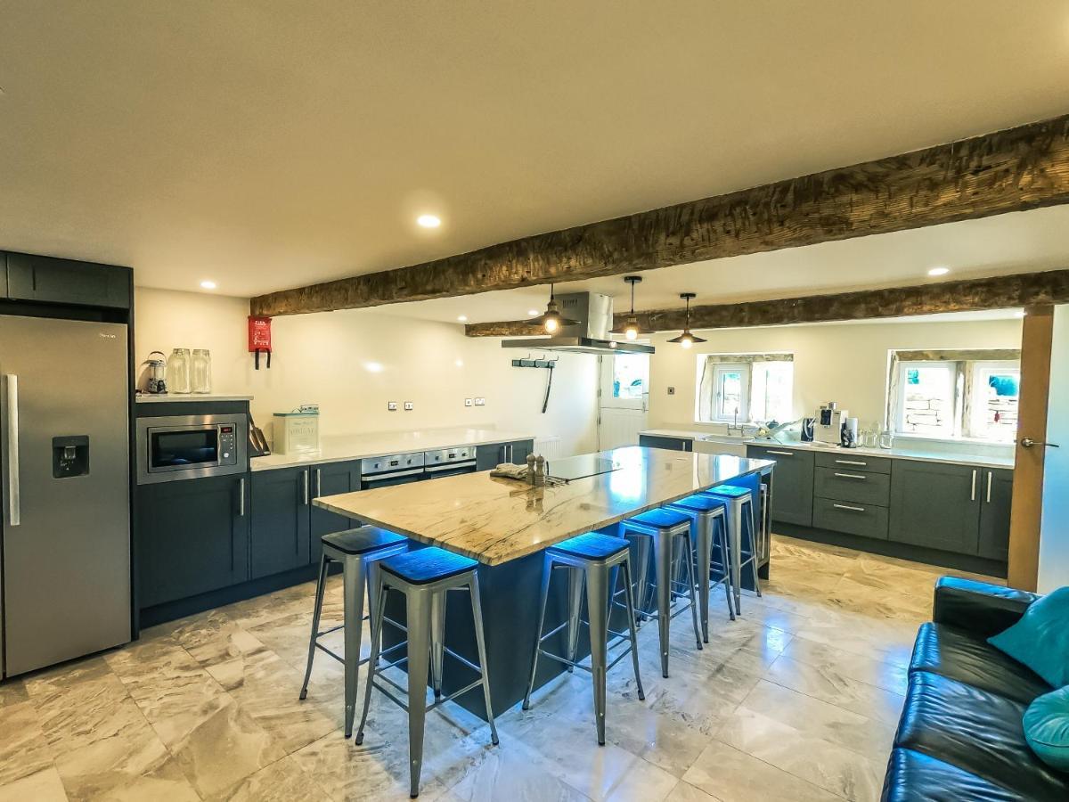 Holiday home Luxury Traditional Stone In Saddleworth Oldham