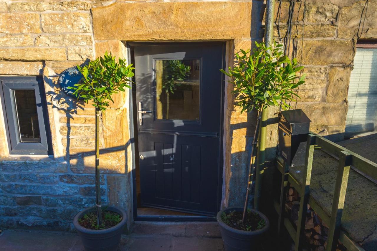 Luxury Traditional Stone In Saddleworth Holiday home *