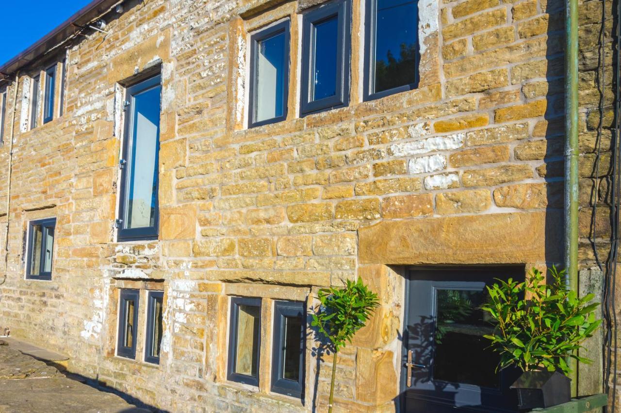 Luxury Traditional Stone In Saddleworth * Oldham