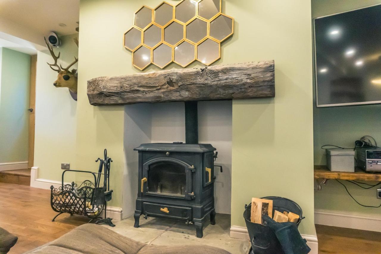 Holiday home Luxury Traditional Stone In Saddleworth Oldham